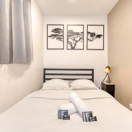 아파트 Design Flat & Parking - Paris Access 13 Min 생드니