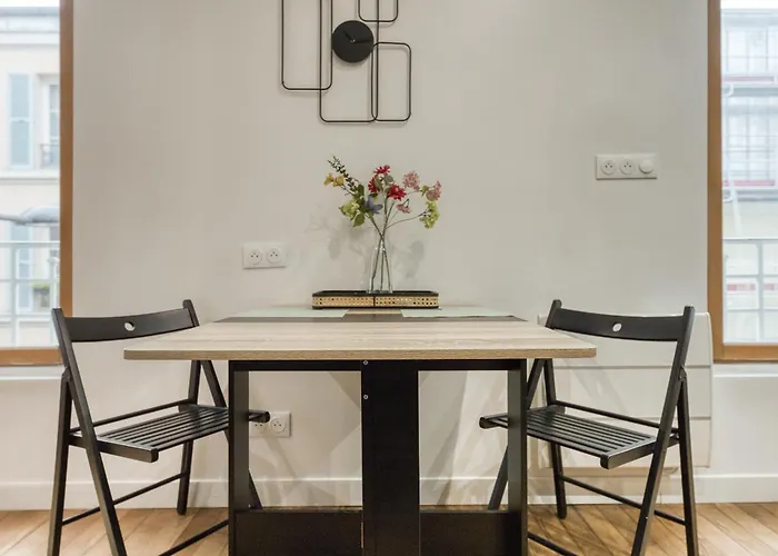 Design Flat & Parking - Paris Access 13 Min 아파트 생드니